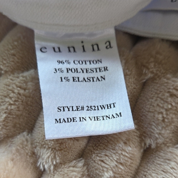 Eunina White Jean Shorts Distressed Frayed Hem - Picture 3 of 5